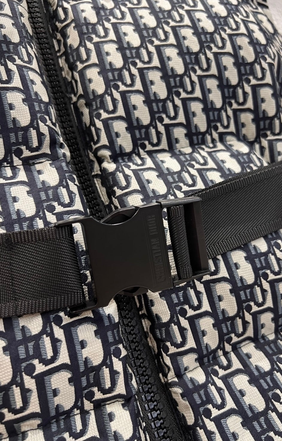 CD Monogram Sleeveless Vest